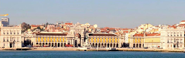 Vista da Praça do Comércio, em Lisboa